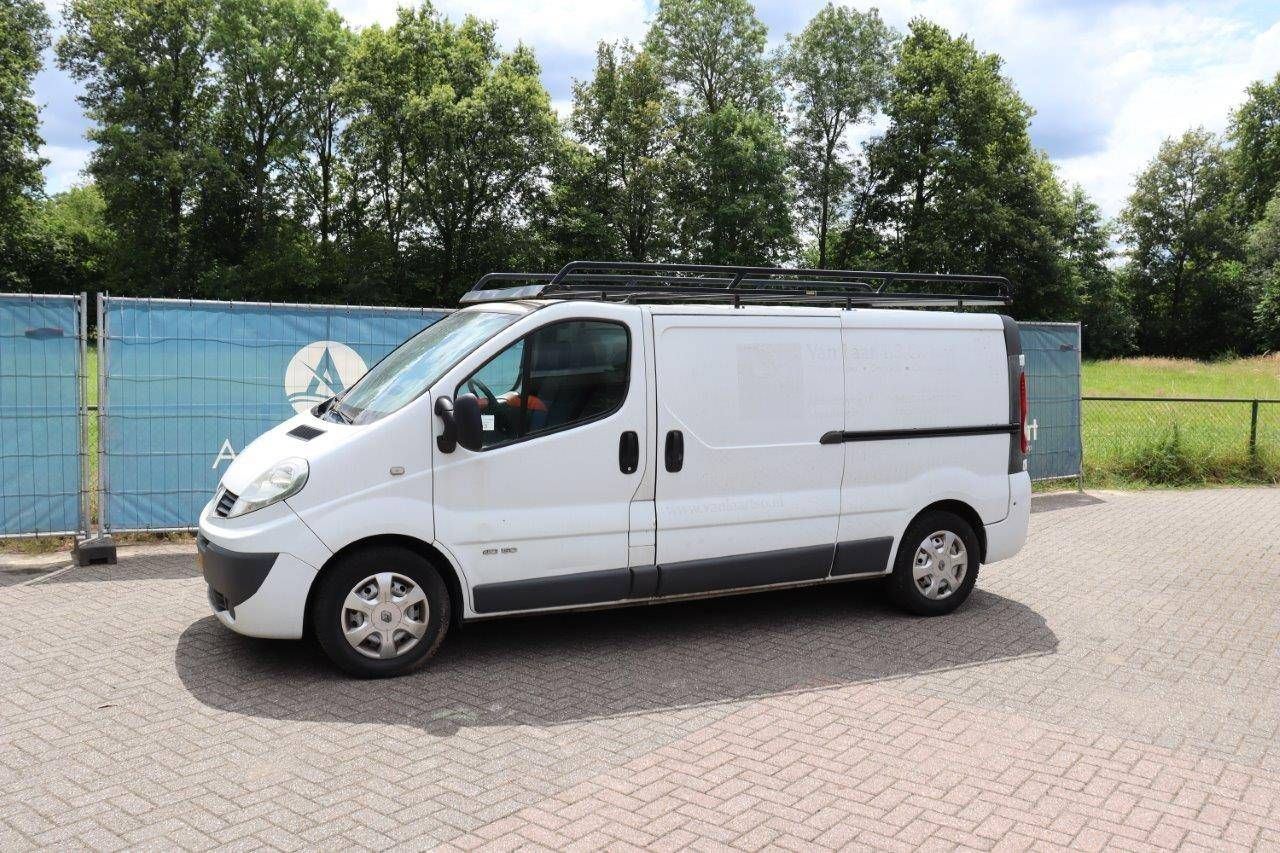 Van Renault DCI150 Diesel 146hp 2010 (Margin)