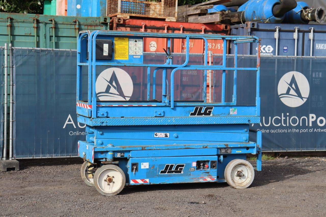 Scissor lift JLG 2033-E Electric 8.1m 1997