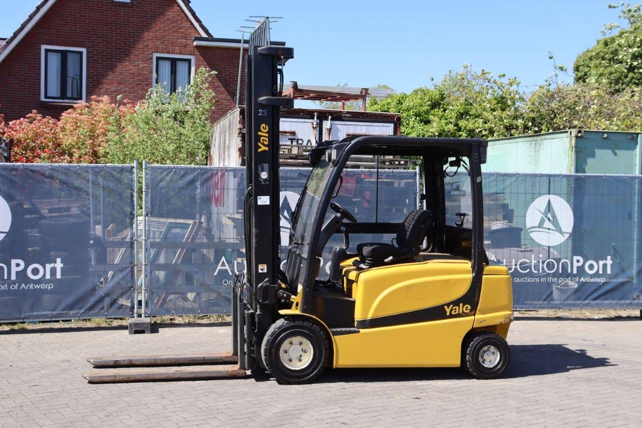 Forklift Yale ERP35VL Electric 2850kg 4.61m 2015