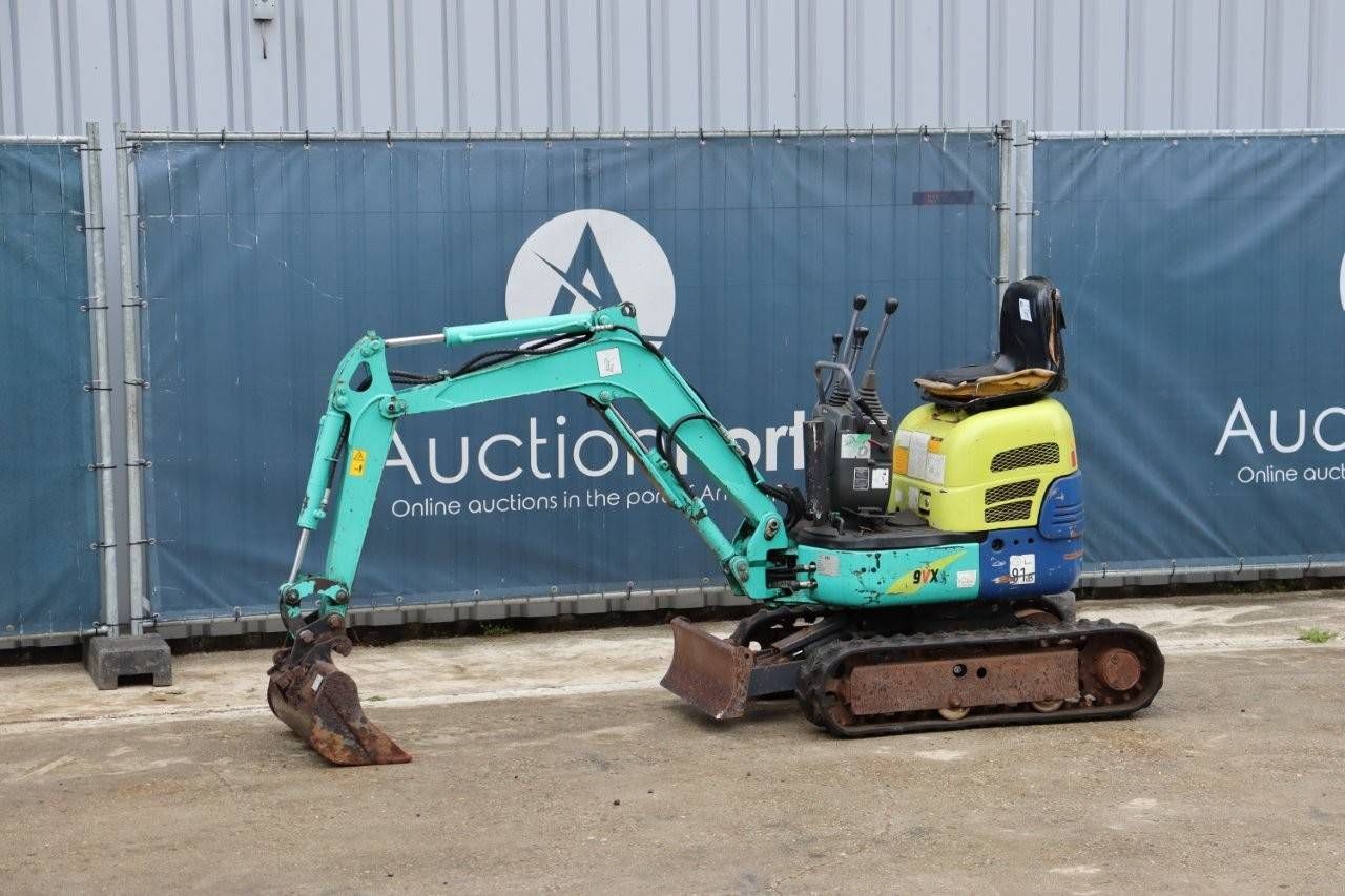 Mini excavator Ihi 9VX Diesel 2011