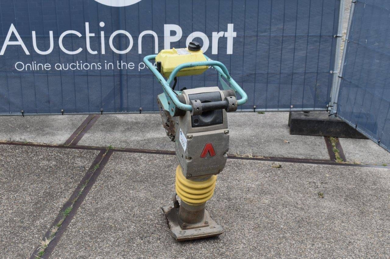 Vibratory plate Ammann ACR68