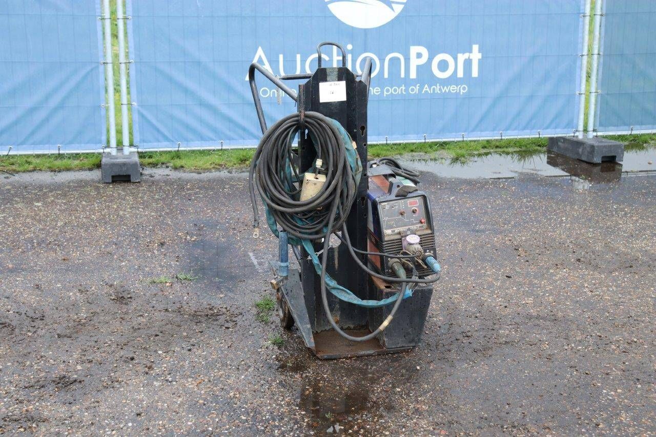 Welding machine Lincoln V270-T