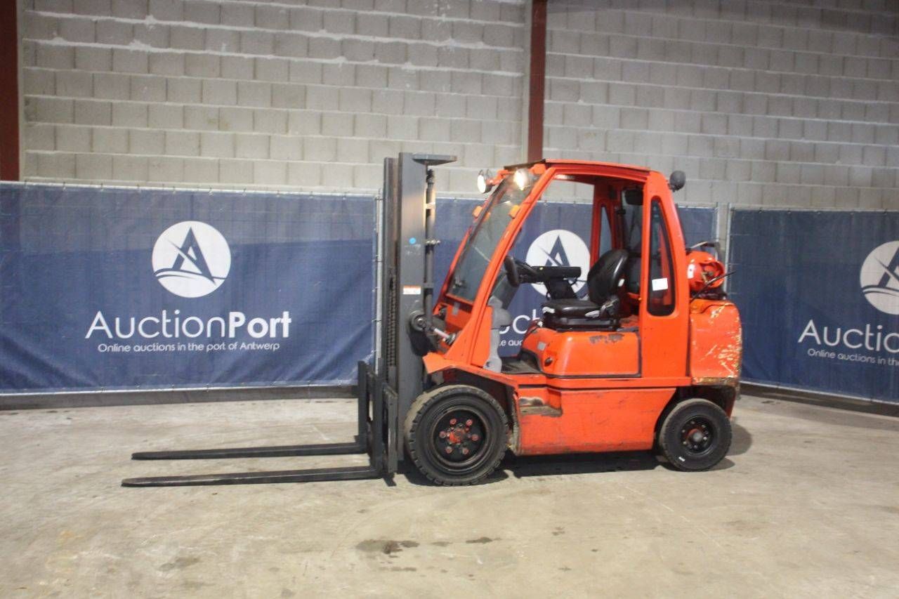 Forklift Nissan UG1D2A32LQ LPG 3200kg 3.3m 2008