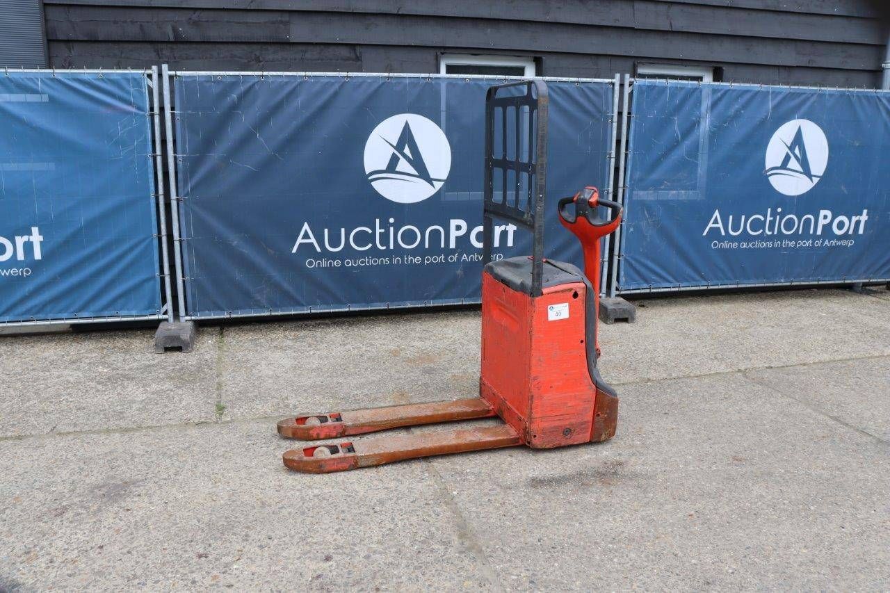 Pallet truck Fenwick T18 Electric 1800kg