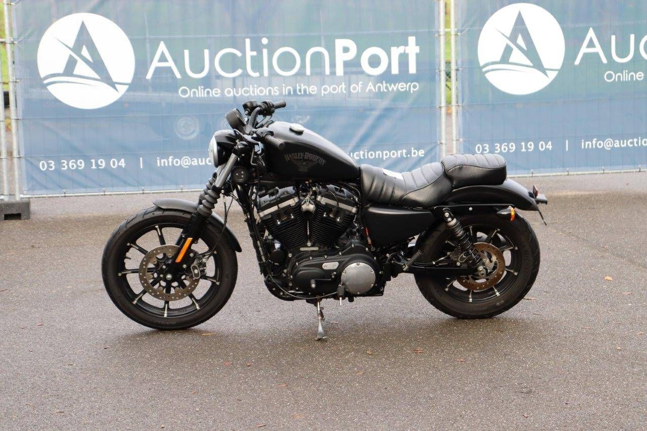 Motor Harley-Davidson Sporster XL883 Iron Benzine 2016