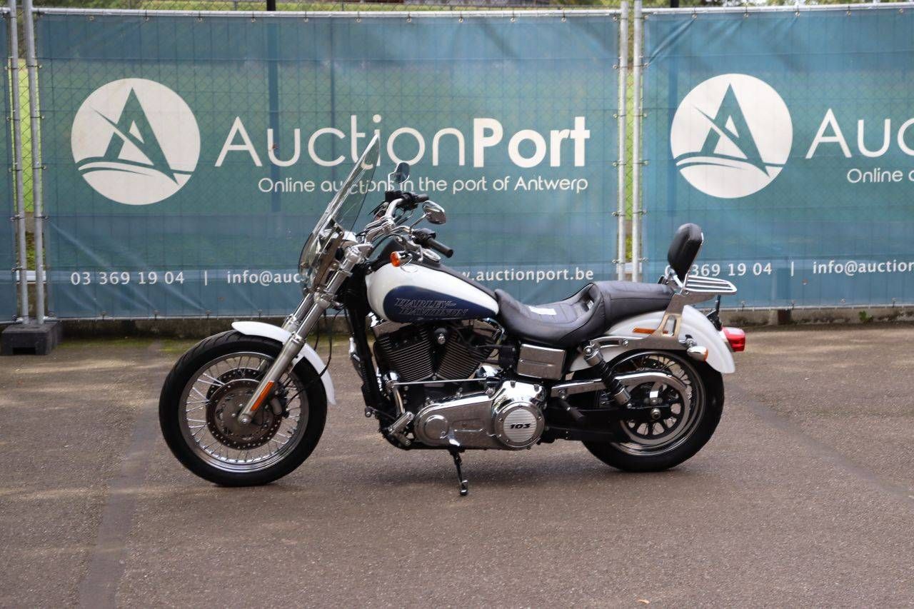 Motor Harley-Davidson Low Rider Benzine 2015