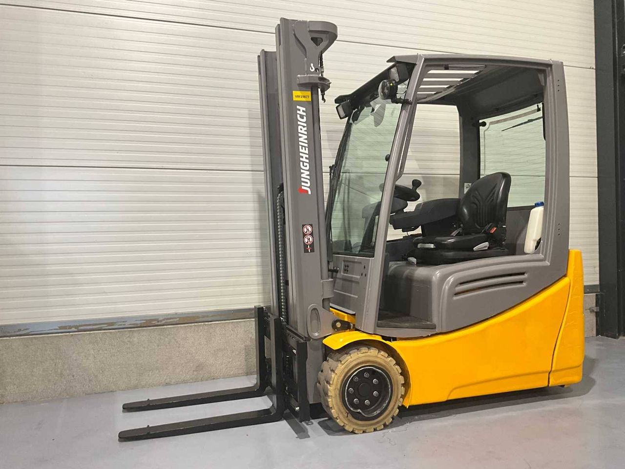 Forklift Jungheinrich EFG 218k Electric 1800kg 4.9m 2017