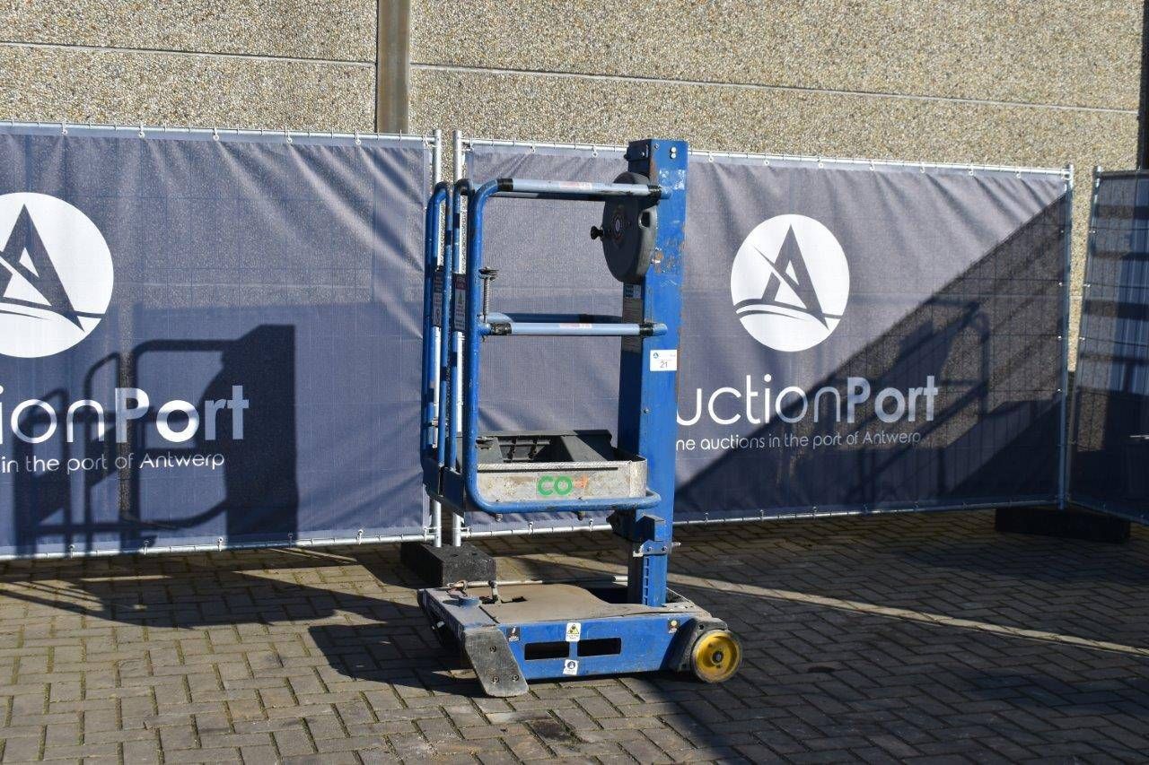 Peco Lift Power Towers Manual 3.5m