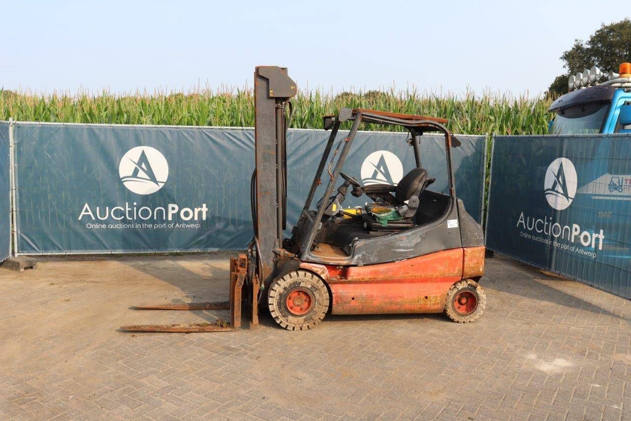 Forklift Linde