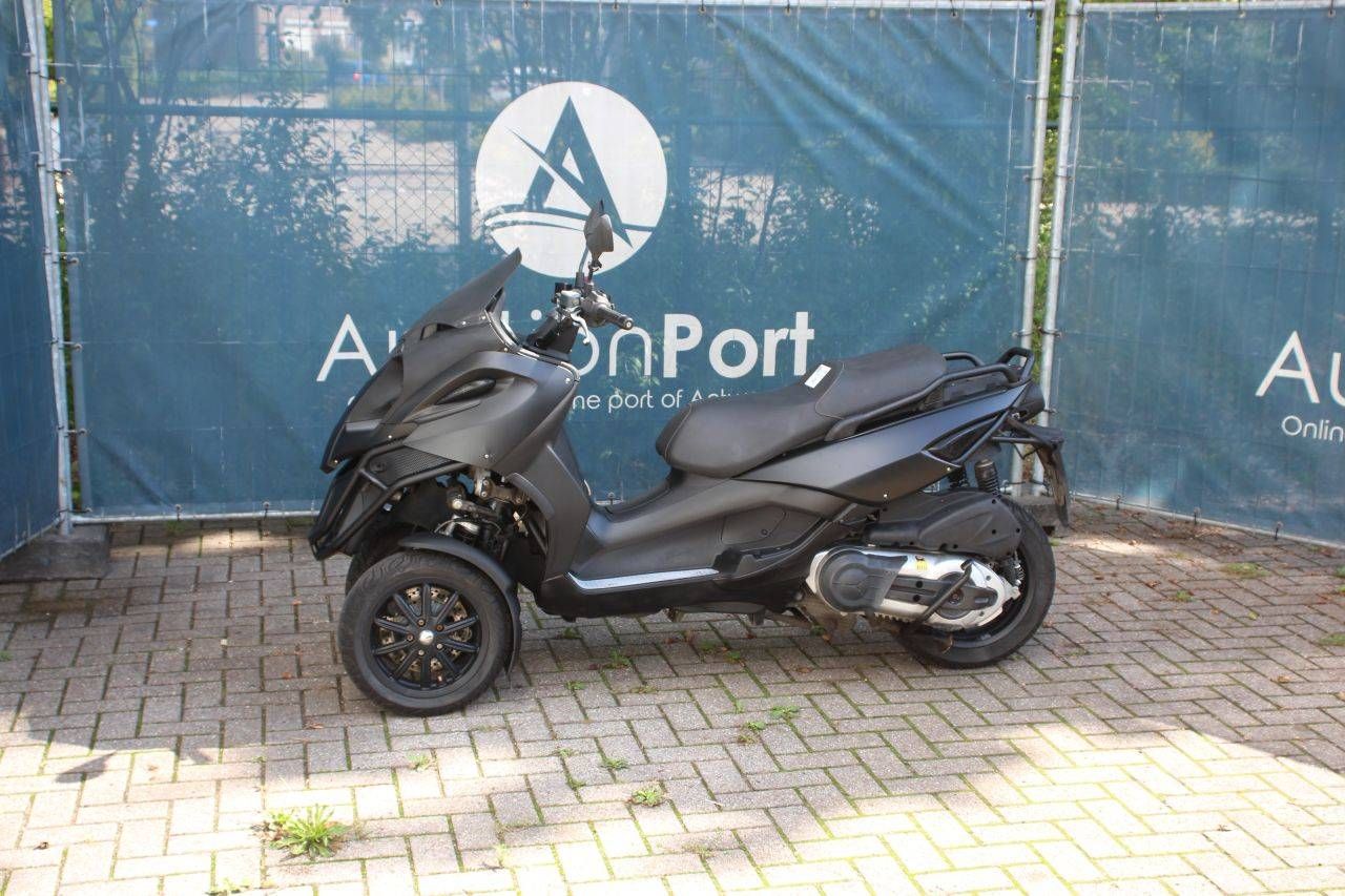 Scooter Gilera Fuoco 500 Petrol 41hp 2012