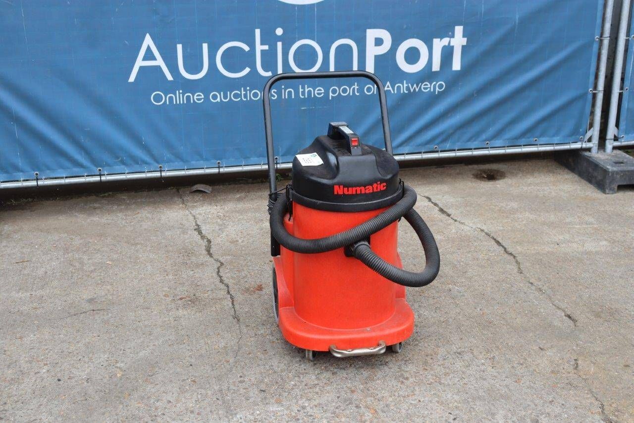Industrial Vacuum Cleaner Numatic NVDQ902