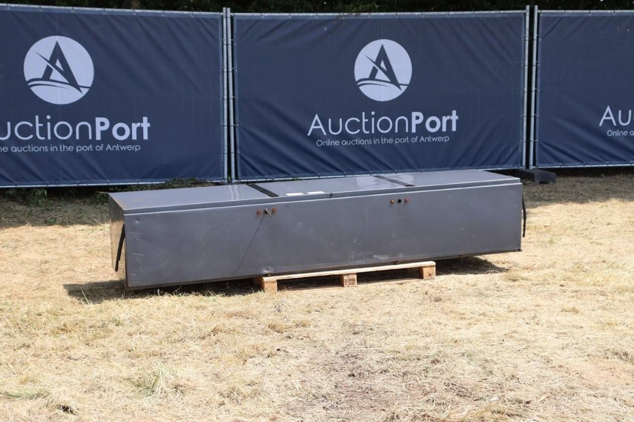 Toolbox for truck