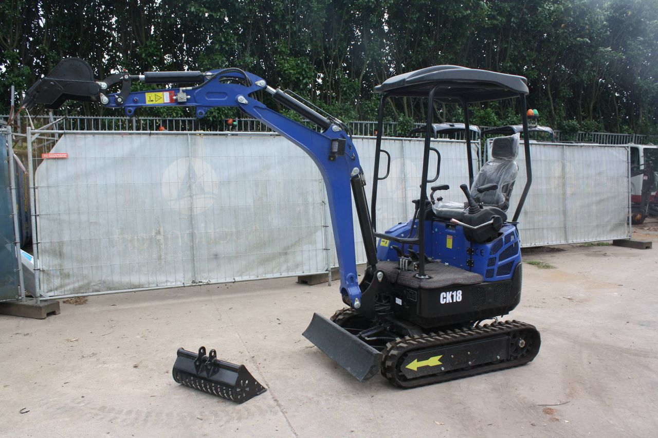 Minigraver CK18 Diesel 2026