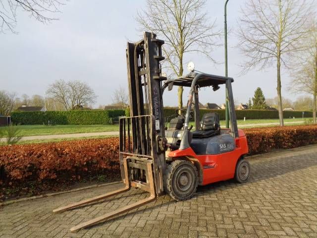 Heftruck Toyota 62-7FDF20 2000kg Diesel