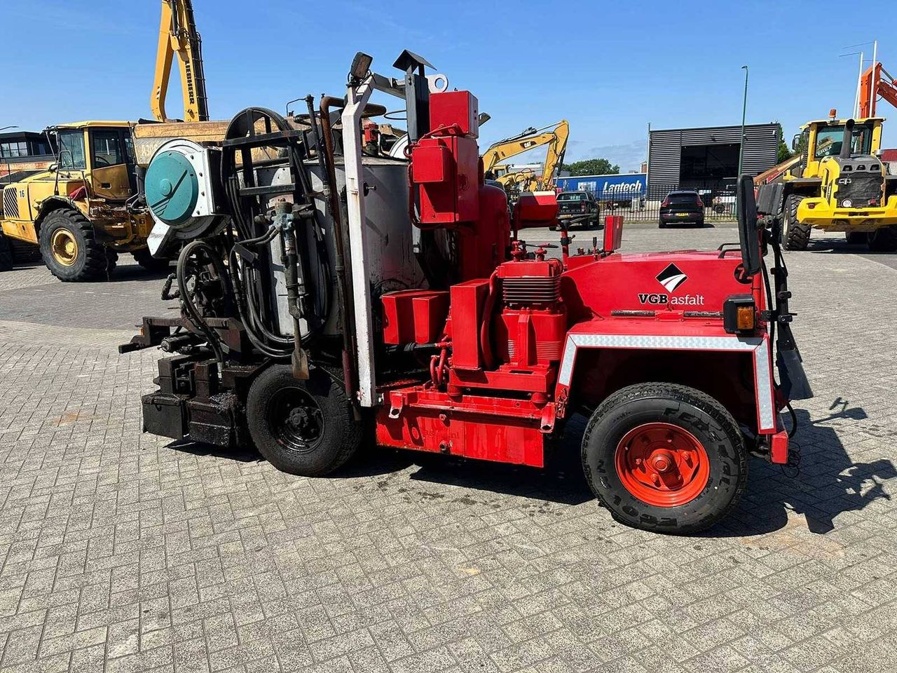 Bitume machine Burtec TSM1000L Diesel 1999