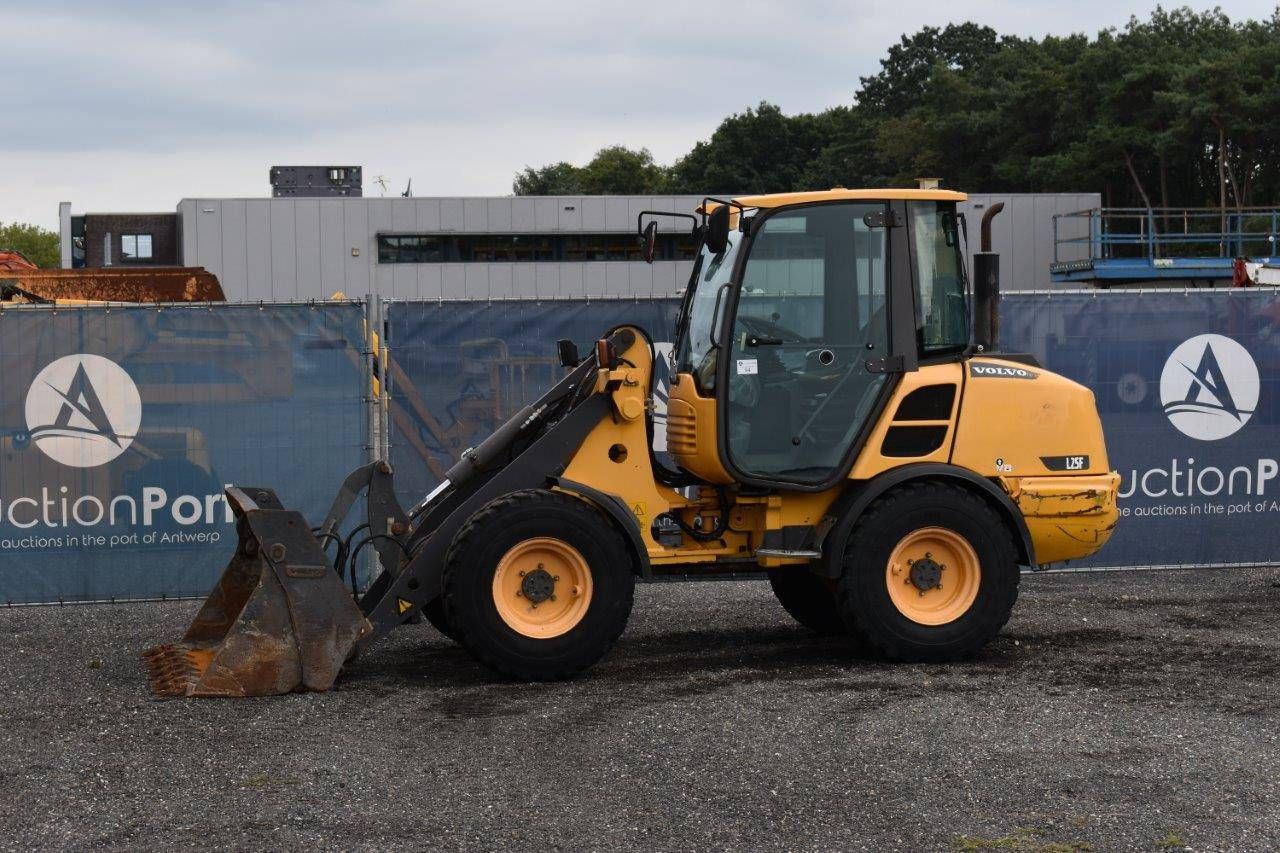 Wheel loader Volvo L25F Diesel