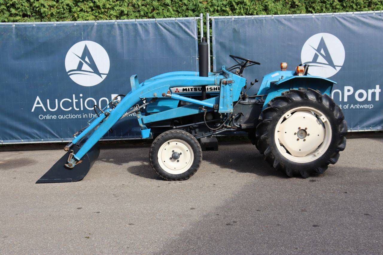 Kleintraktor Mitsubishi D2000 Diesel