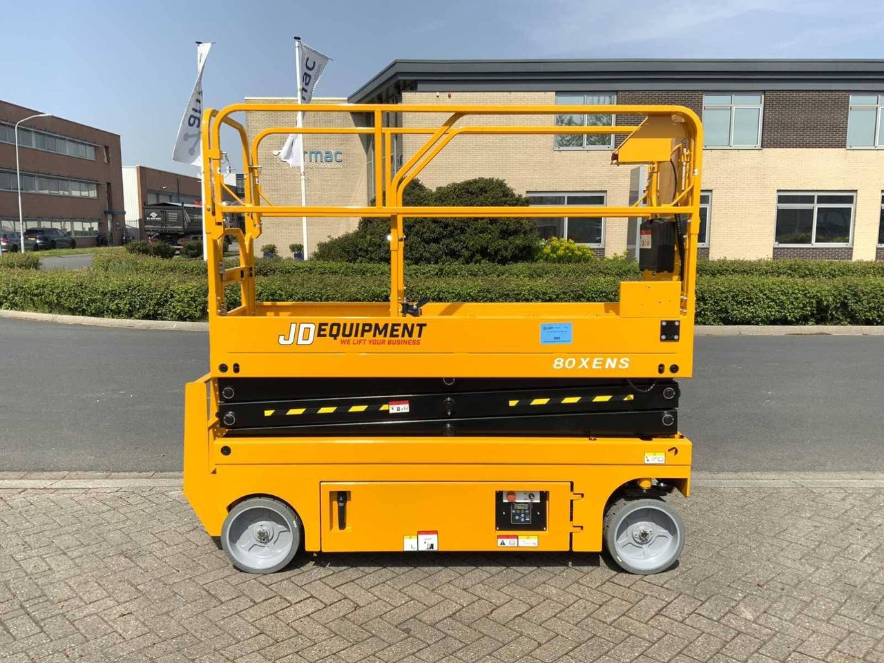 Scissor lift JD Equipment 80XENS Electric 380kg 8m 2024 New