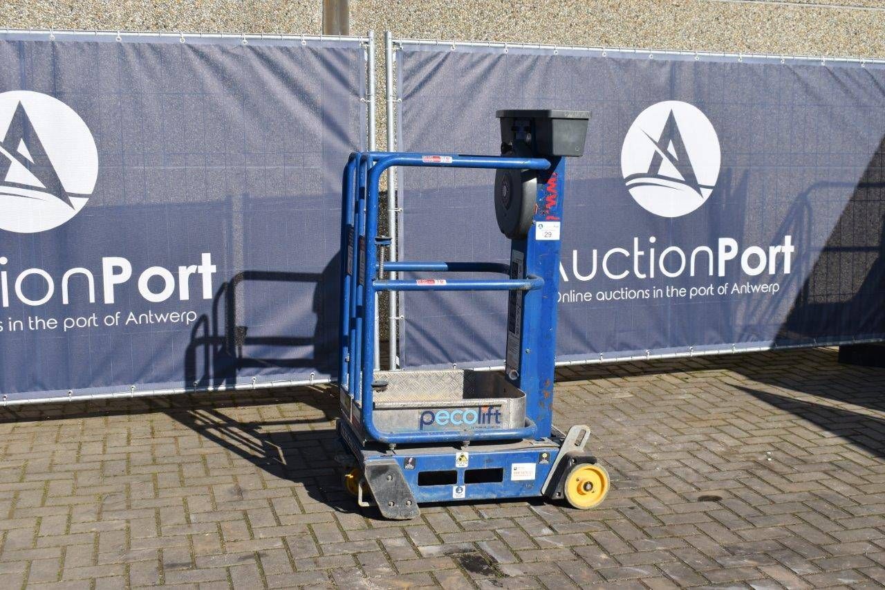 Peco Lift Power Towers Manual 3.5m