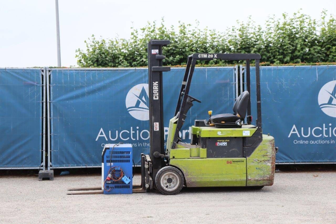 Forklift Clark CTM20X Electric 2000kg 3.72m 1996