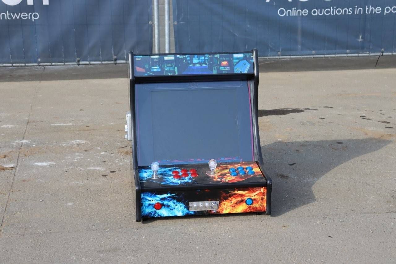 Arcade machine