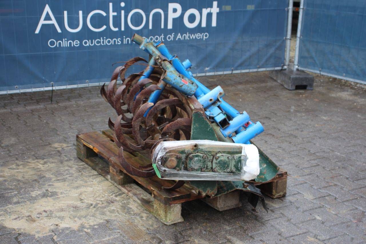 Rotary tiller 