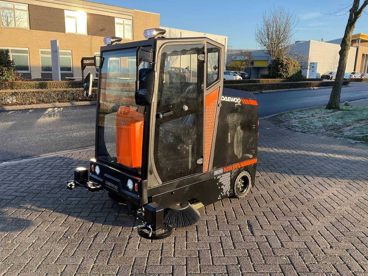 Sweeper Daewoo DAS100 Electric 800W New