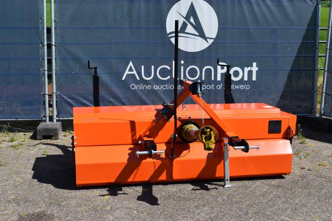 Sweeping brush attachment LEFA SP-190 2022