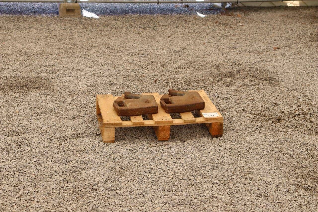  Front weight 2 pieces (Margin)