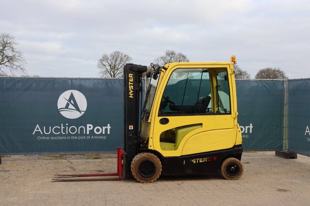 Forklift Hyster J2.5XN Electric 2210kg 4.95m 2014