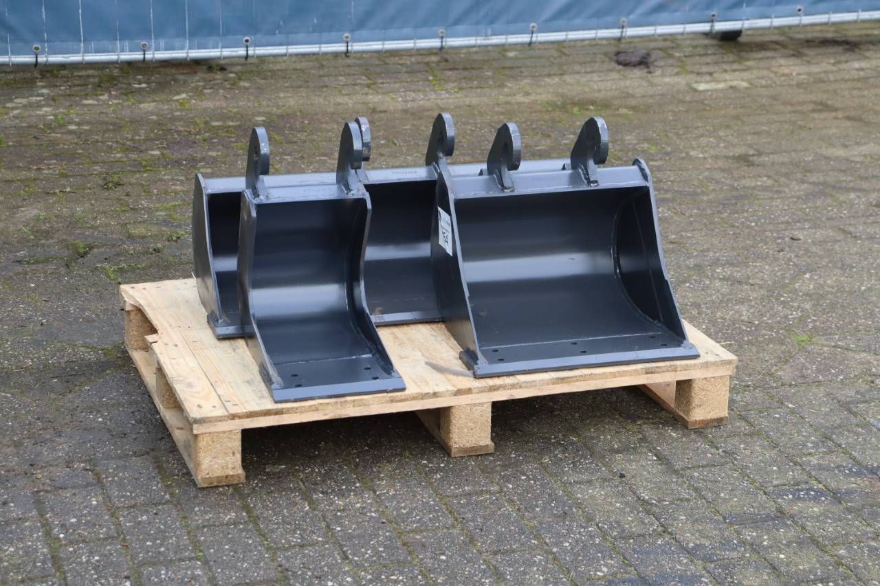 Set of 3 Eijsink excavator buckets New