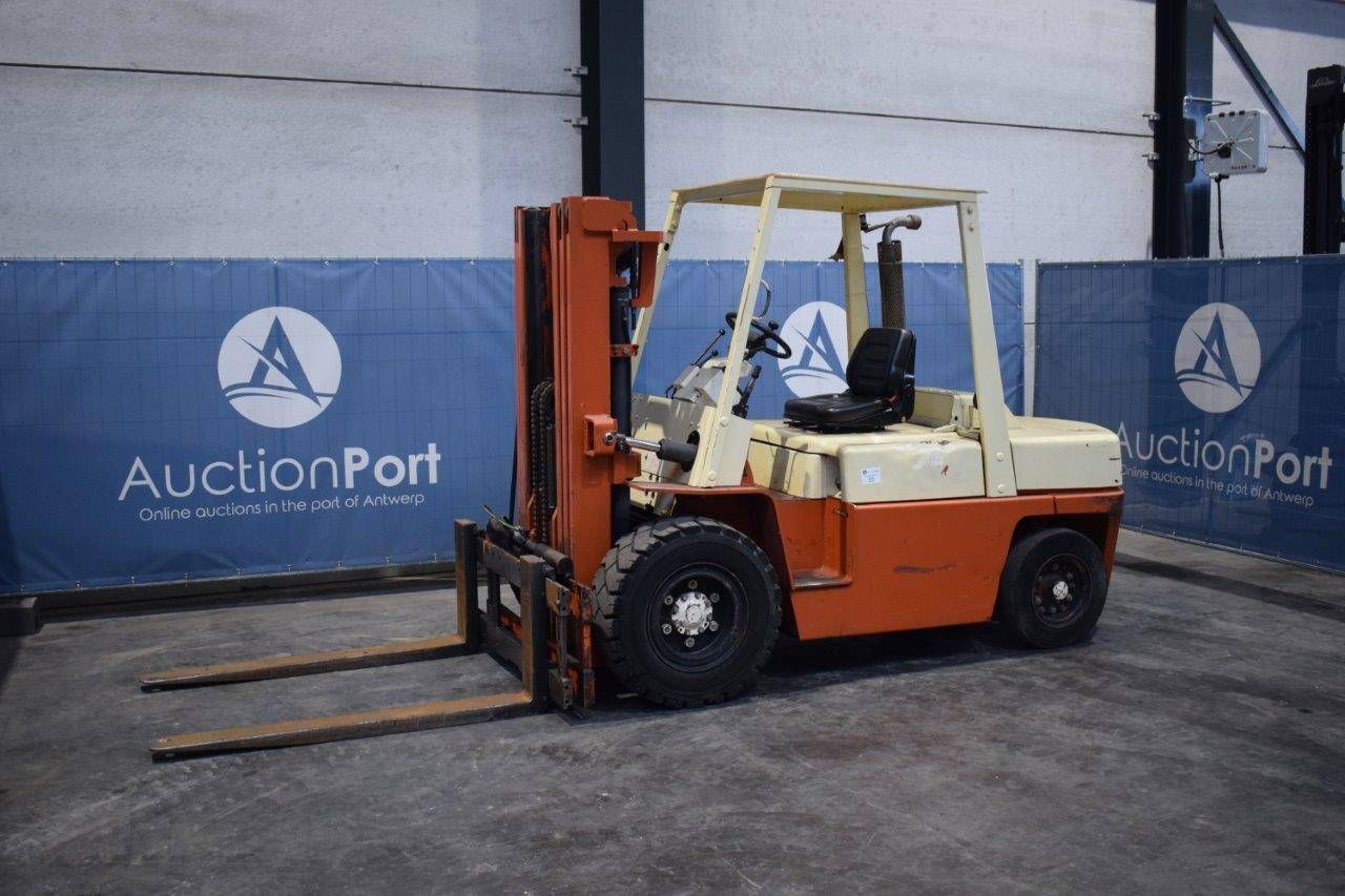 NISSAN 日産、WGF03A40、NISSAN40 4tフォークリフト、揚高4M、軽油、AT