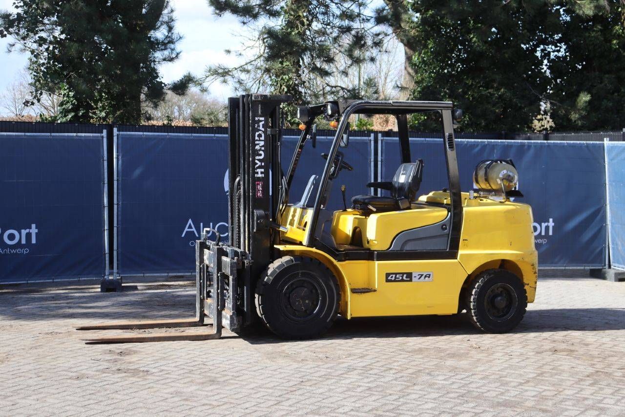 Forklift Hyundai 45L-7A LPG 3550kg 4.4m 2013