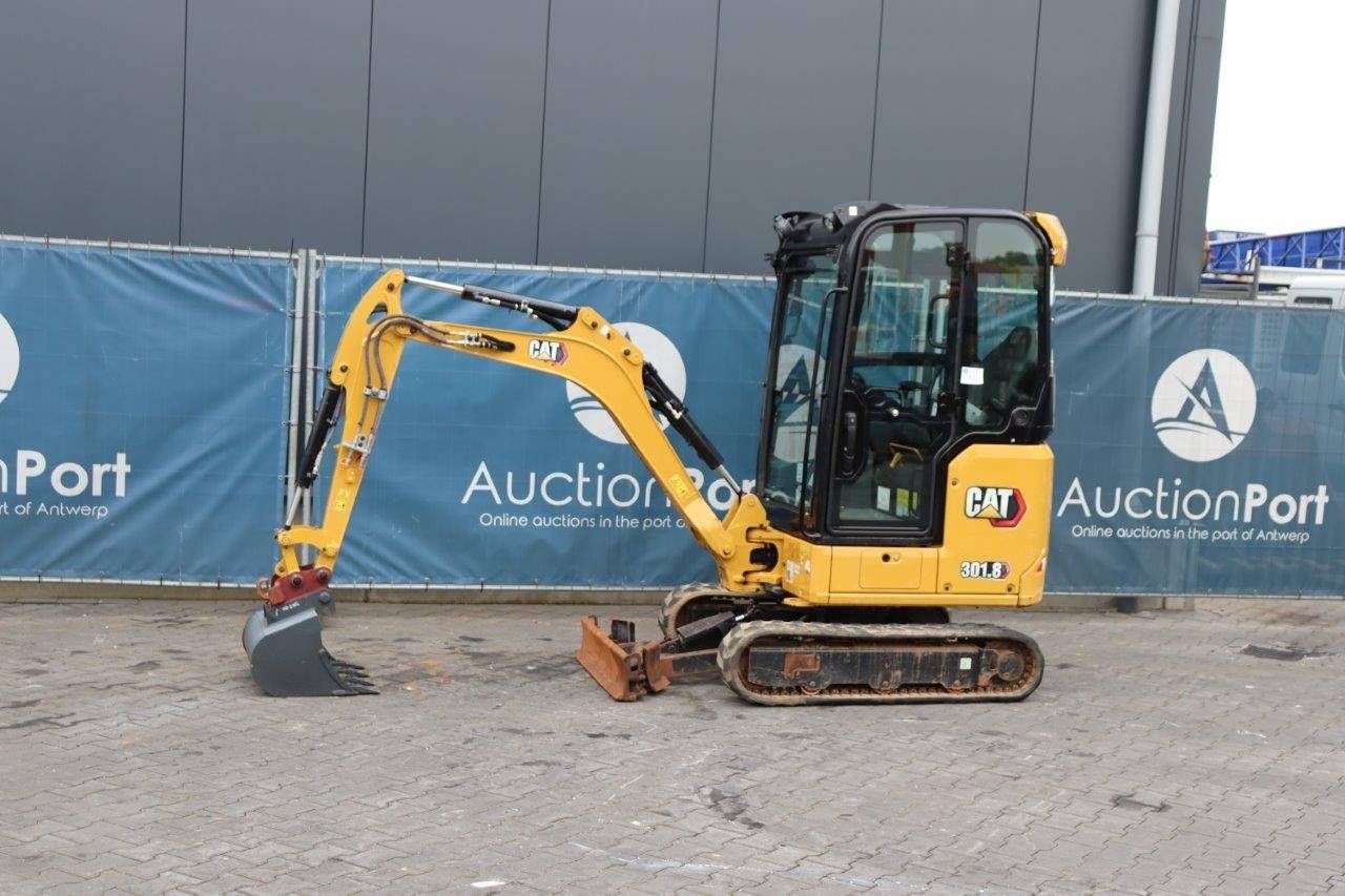Mini digger Caterpillar 301.8 Diesel