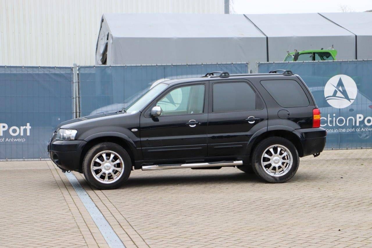 SUV Ford MAVERICK Petrol 2005