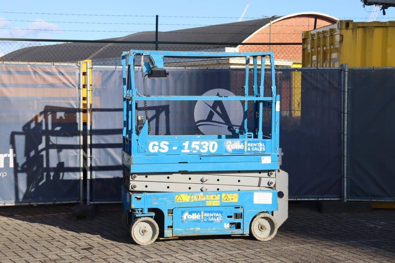 Scissor Lift Genie GS-1530 Electric 6.57m 2008