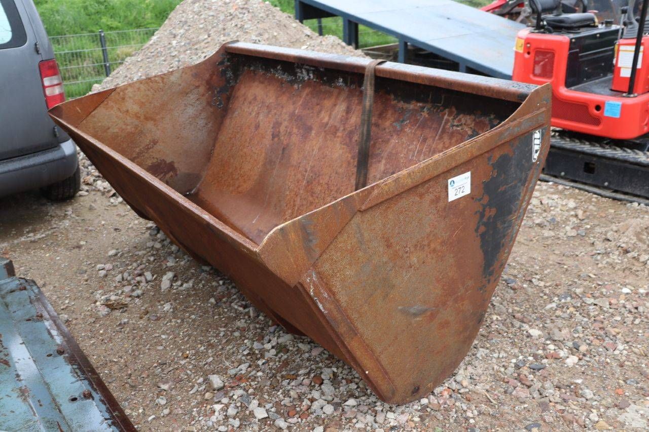 Emily 2020 Soil Bucket