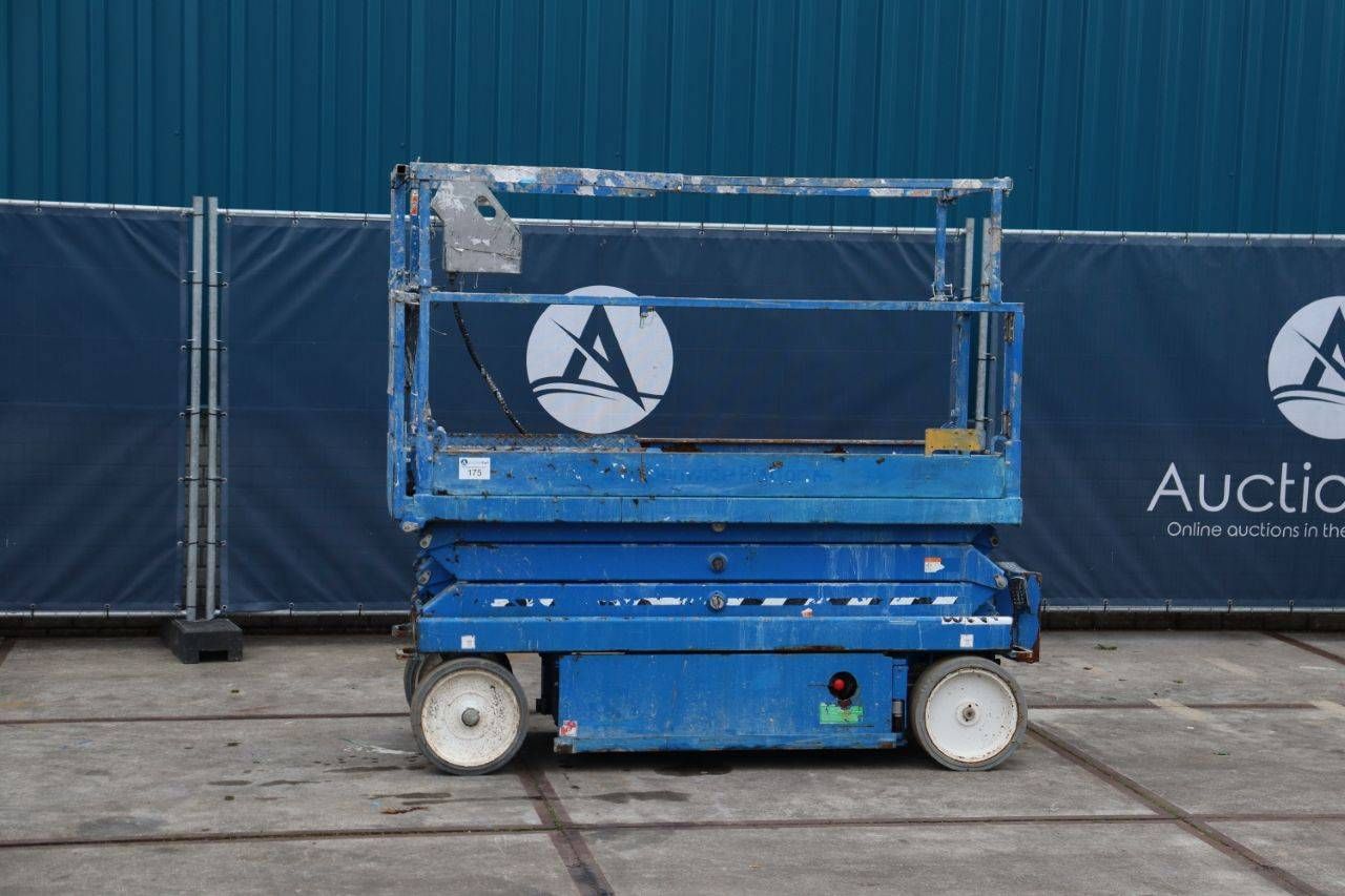 Skyjack 3220 Electric Scissor Lift 8m 2018