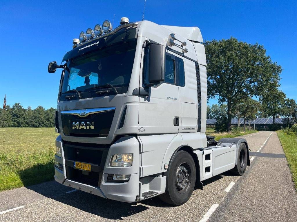 Chassis cabin MAN TGX 18.480 Diesel 480hp 2017