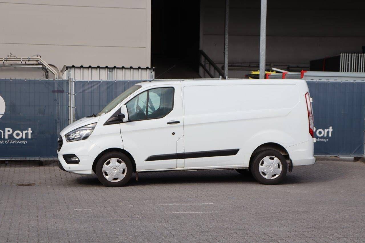 Van Ford Transit Custom Diesel 130hp 2023