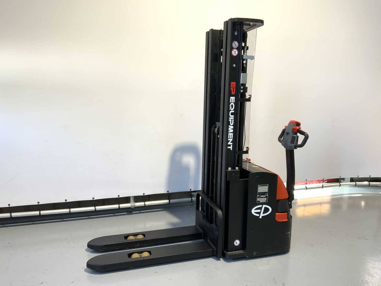 Stacker EP ES16-16WA Electric 1500kg 4.8m 2024 New