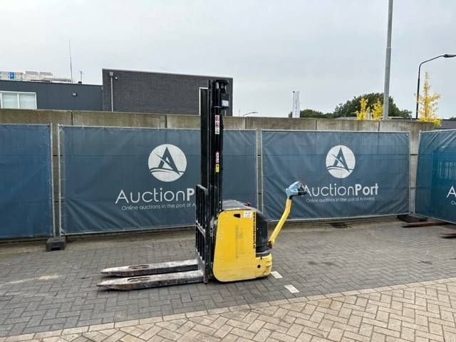Stacker Hyster S1.6AC Electric 1600kg