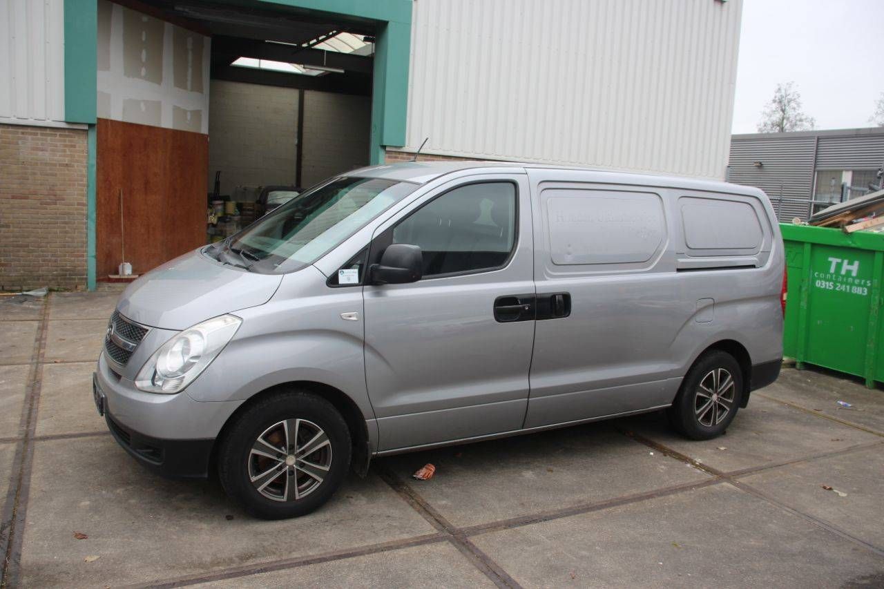 Hyundai H100 Diesel 170hp Van