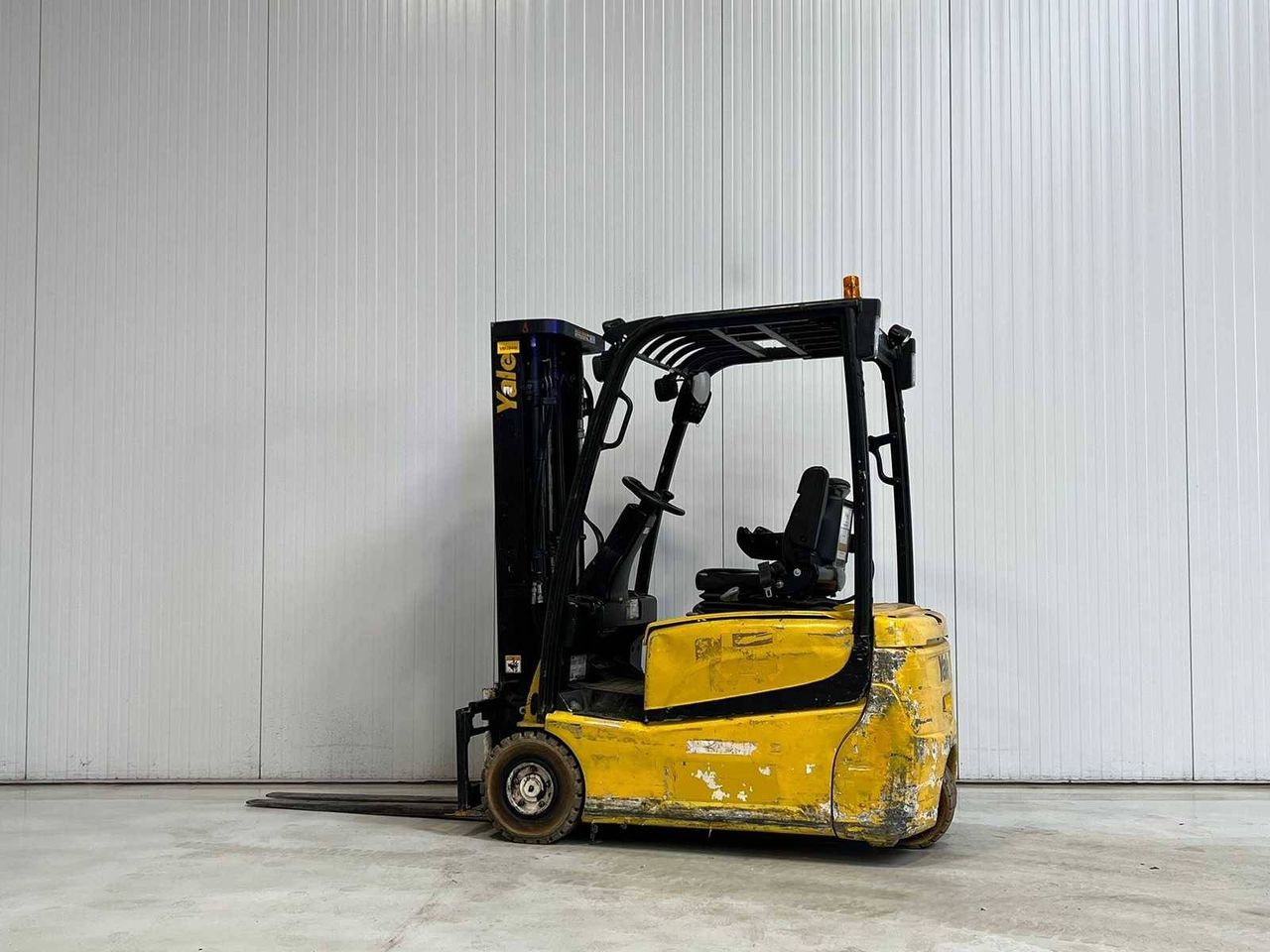 Forklift Yale ERP16VT Electric 1600kg 4.9m 2011