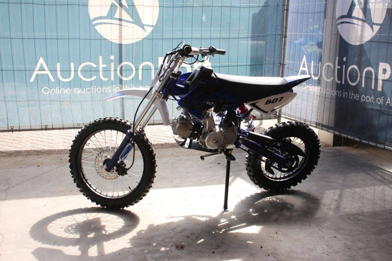 Dirt bike 607 Petrol 125cc 2025 New
