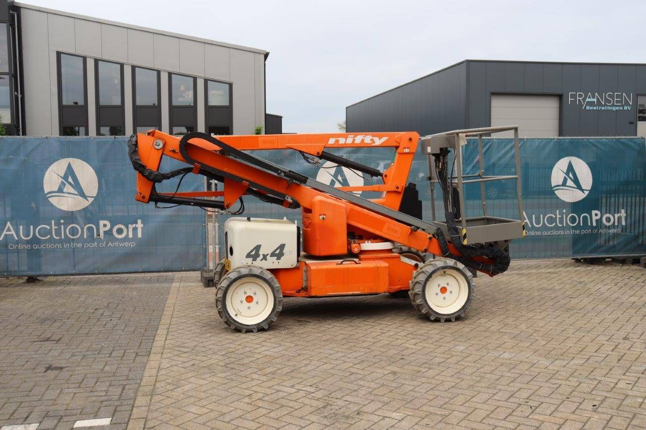 Nifty HR12DE Diesel/Electric Articulated Boom Lift 12m 2015