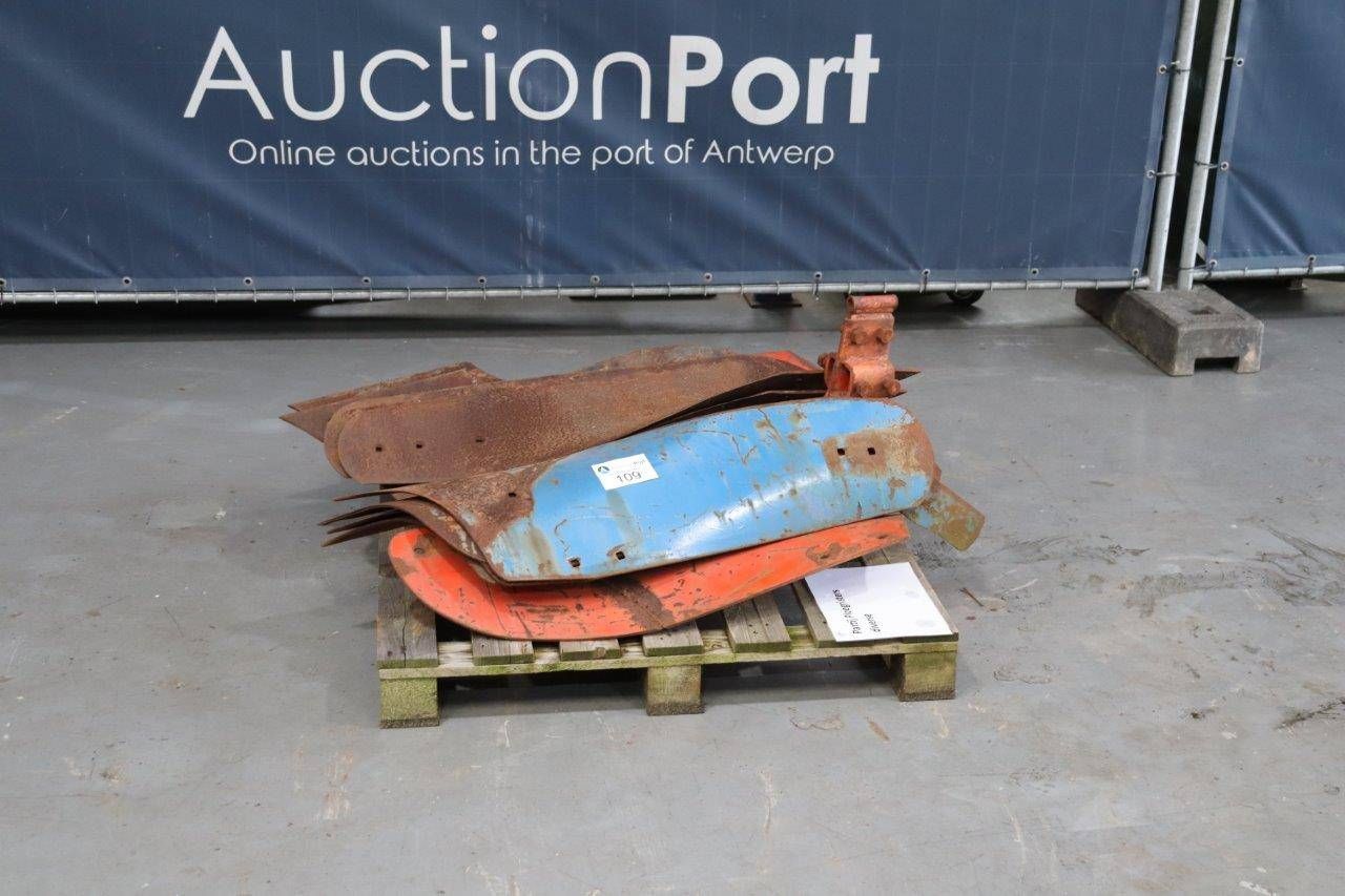 Batch of plough castors various