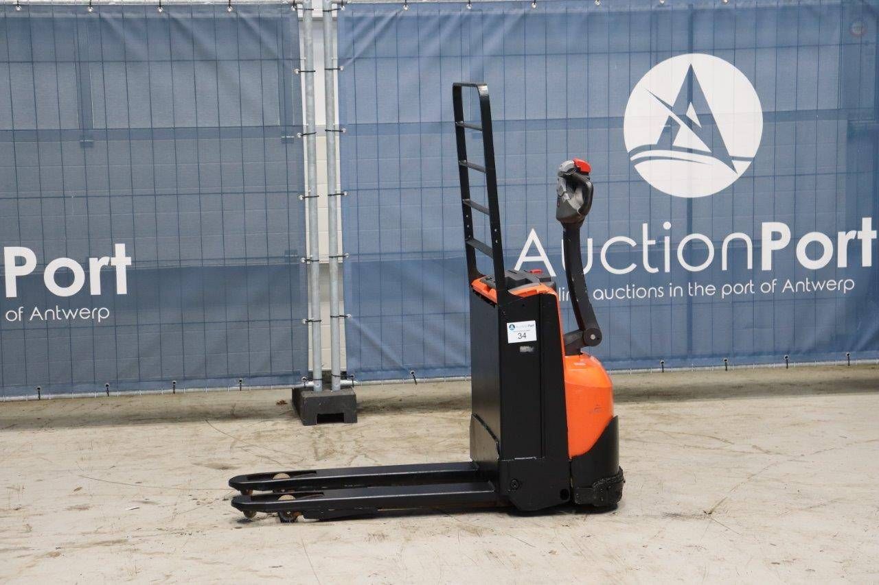Pallet truck BT LWE140 Electric 1400kg 2014