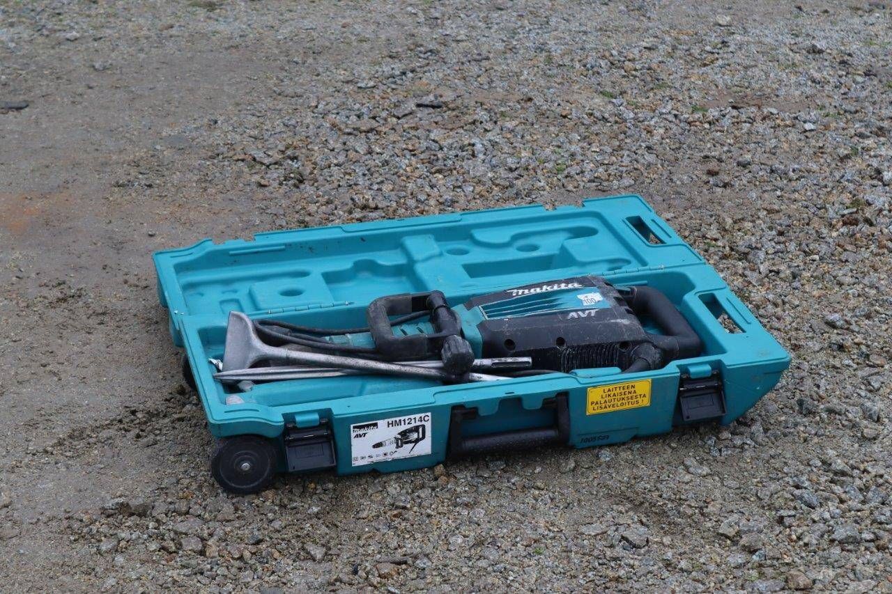 Drill Makita HM1214C 2013