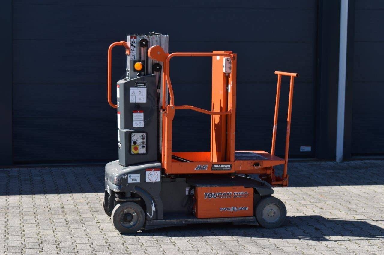 Mast lift JLG Toucon Duo Electric 4m